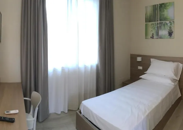 Terrazza فندق Castrezatto